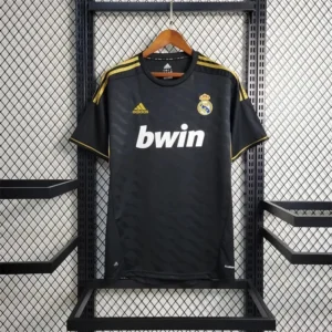 2011-2012-retro-real-madrid-away