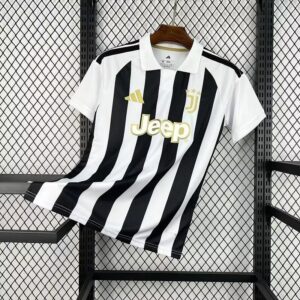 2026-2027-juventus-home-football-shirt